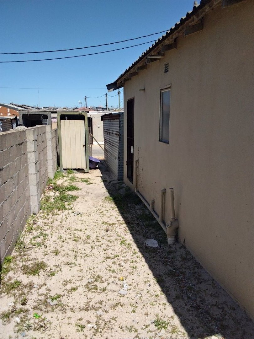 2 Bedroom Property for Sale in Harare Western Cape